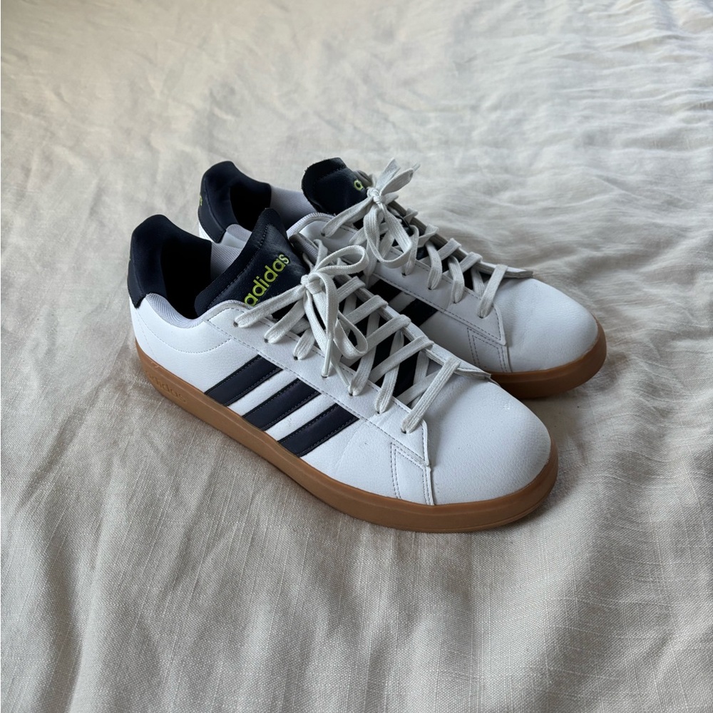 Adidas grand court 2.0 cloudfoam sneakers 11